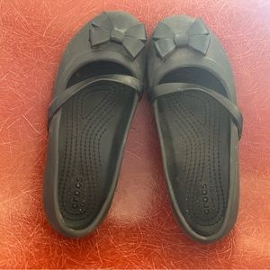 Crocs J1 J 1 Mary Jane style flat shoes